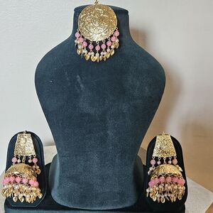Elegant Gold and Pink Jewelry Set